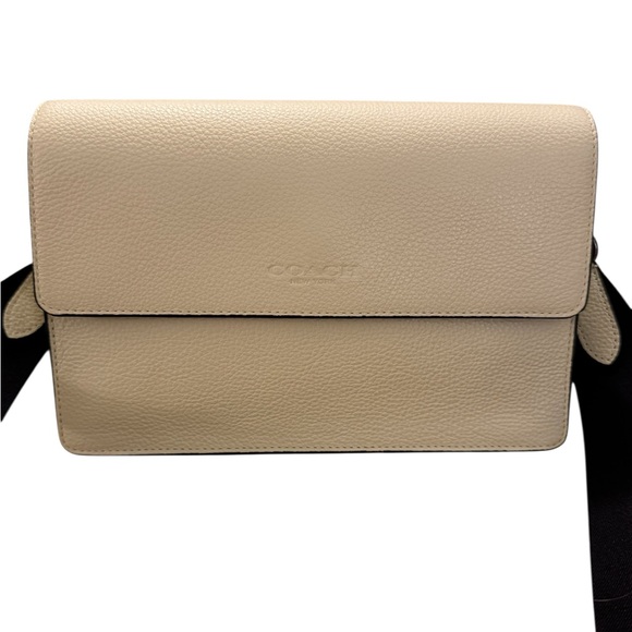 Coach Turner Flap Crossbody in Lime Green 2022 - Picture 2 of 12